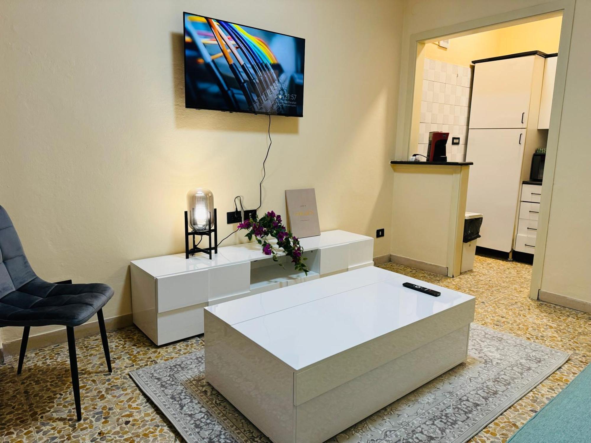 Hotel The Galaxy House Pisa Esterno foto