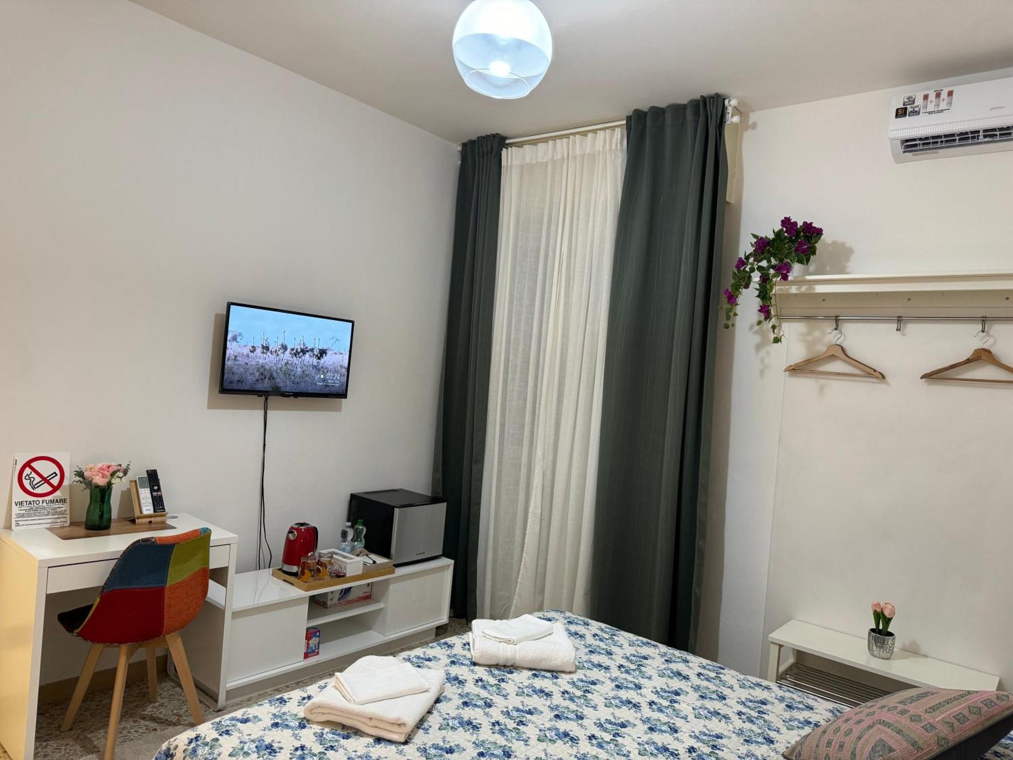 Hotel The Galaxy House Pisa Esterno foto