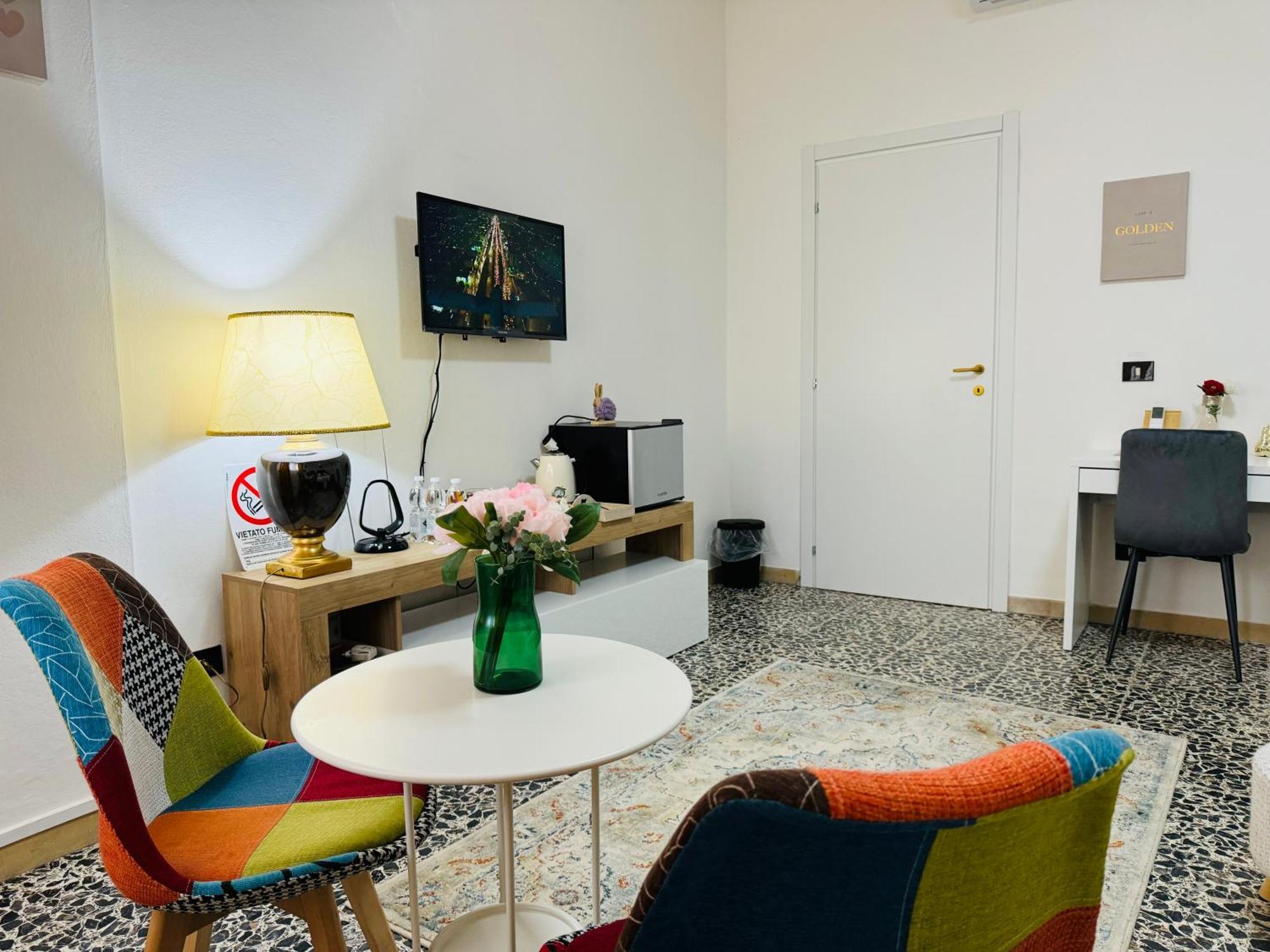 Hotel The Galaxy House Pisa Esterno foto